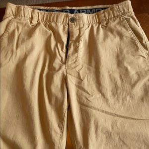 Under Armour golf pants